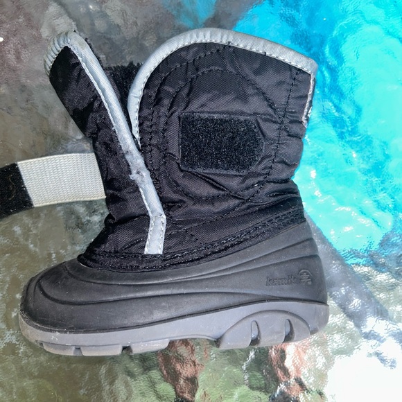 Kamik | black snowbug winter boots | size 6 - Picture 9 of 11
